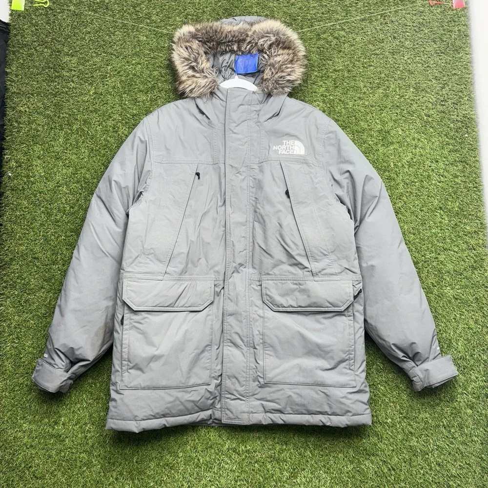 The North Face McMurdo Parka Jacket Mens Medium Fur Trim Hood Hiking Dry Vent